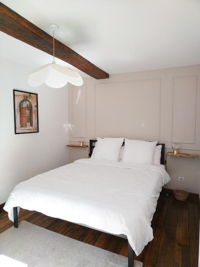Appartement Vue Sur Chateau-Fort 3 Etoiles Sedan Eksteriør billede