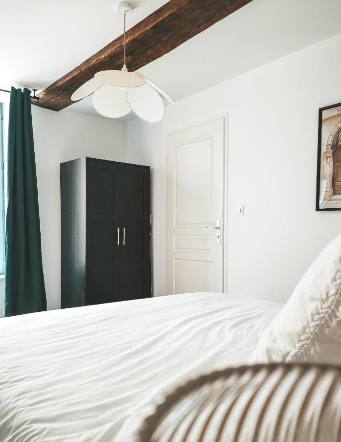 Appartement Vue Sur Chateau-Fort 3 Etoiles Sedan Eksteriør billede
